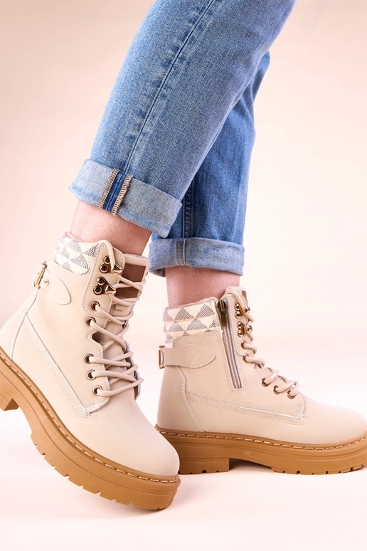 Beige warme cargobroek van matte...