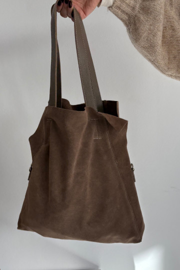 Donkerzandkleurige kunstsuède handtas Miraya