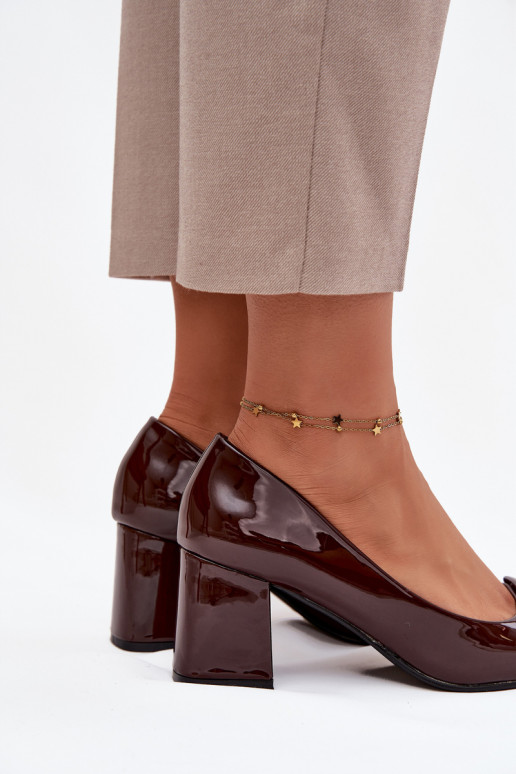 met lakeffect Schoenen met hakken met ornamenten CzekoladoIne Isoline