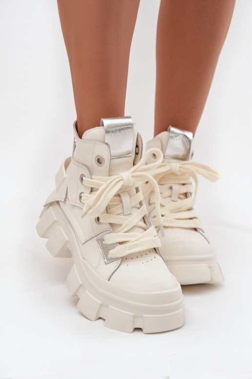 Leren gevoerde sportieve laarzen GOE SS2N4055 wit