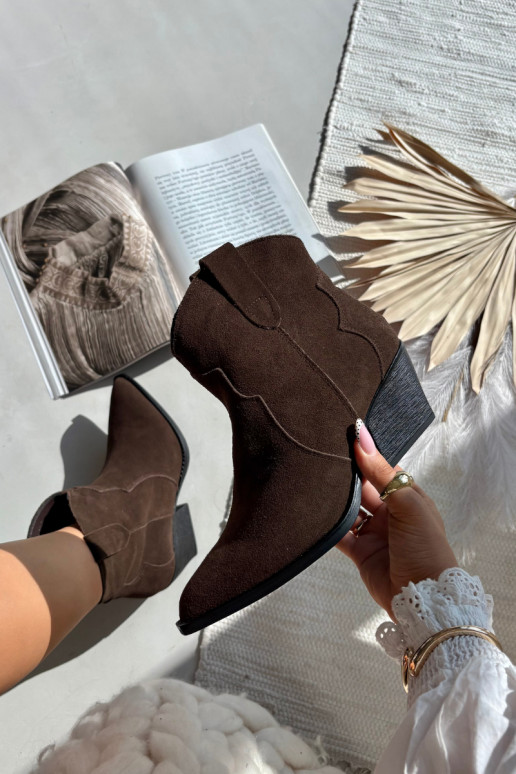 Instap cowboystijl dames enkellaarsjes van natuurlijk suede Beretta chocolade