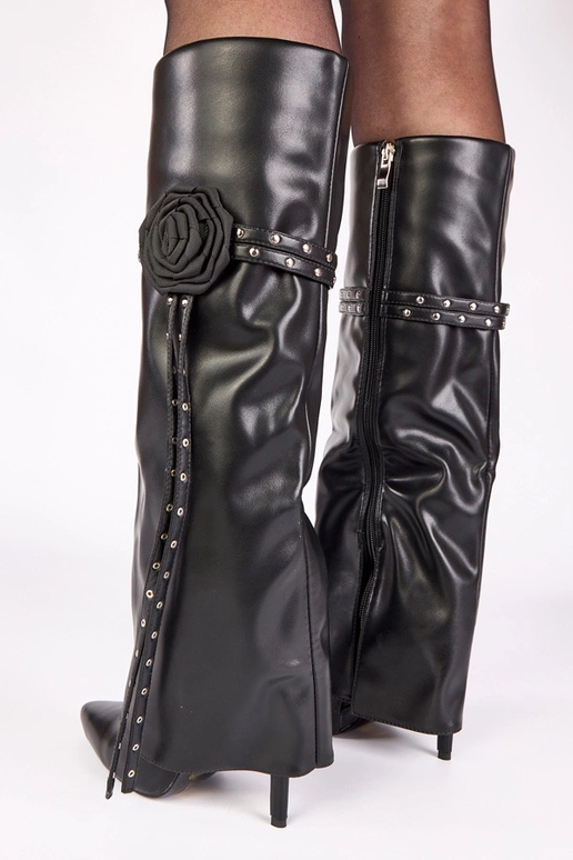 Zwarte laarzen op hoge hak met...