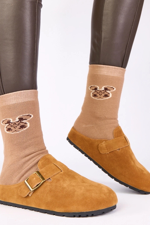 Bruine laarzen met decoratieve gesp...