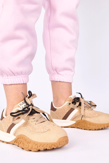 Zandkleurige warme sneakers met bont Sanna