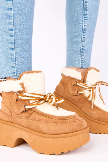 Bruine sneeuwlaarzen met... 2