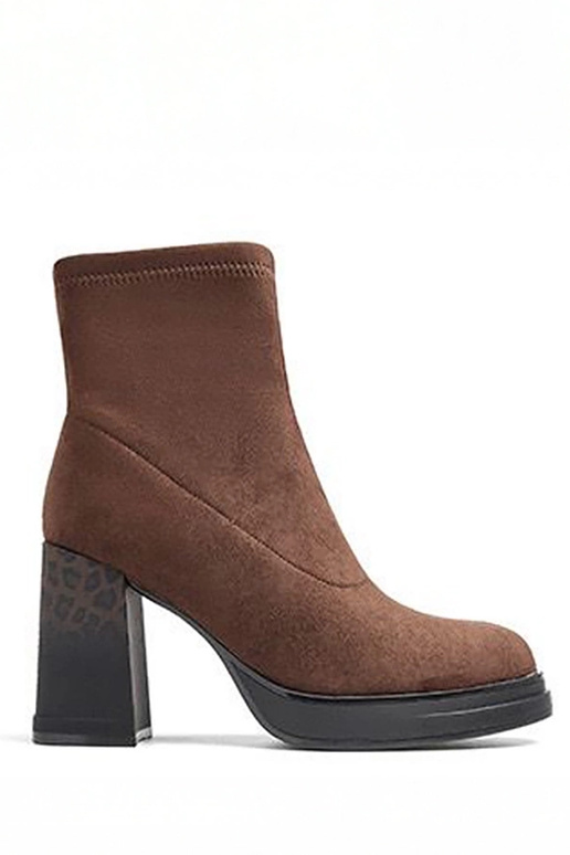 Bruine laarsjes met hak en...