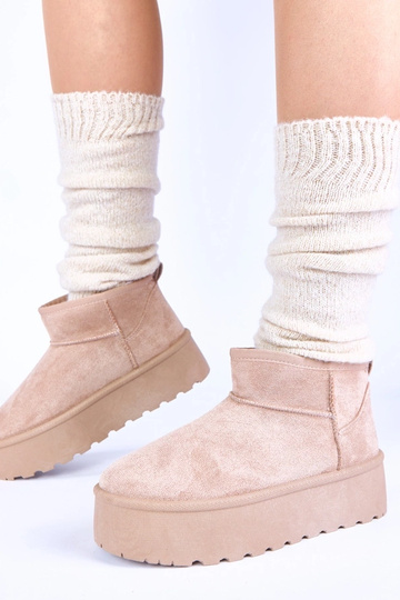 Zandkleurige sneeuwschoenen op een platform met bont Mouna 2
