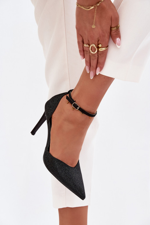 Glanzende hoge hakken met bandjes, zwart Joranne