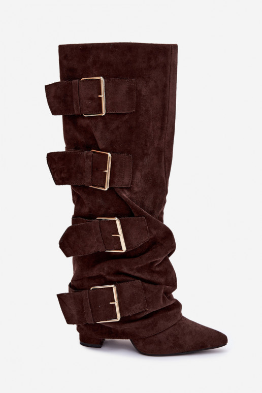 Chocoladekleurige dames lange laarzen met hakken, gouden gesp en uitlopende schacht van kunstsuède Isave