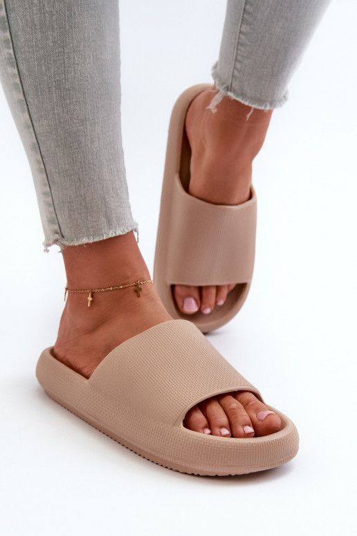 Dames LichtgeInicht teenslippers van schuim Op dikke zool beige Querceria