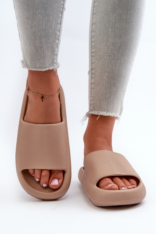 Dames LichtgeInicht teenslippers van schuim Op dikke zool beige Querceria