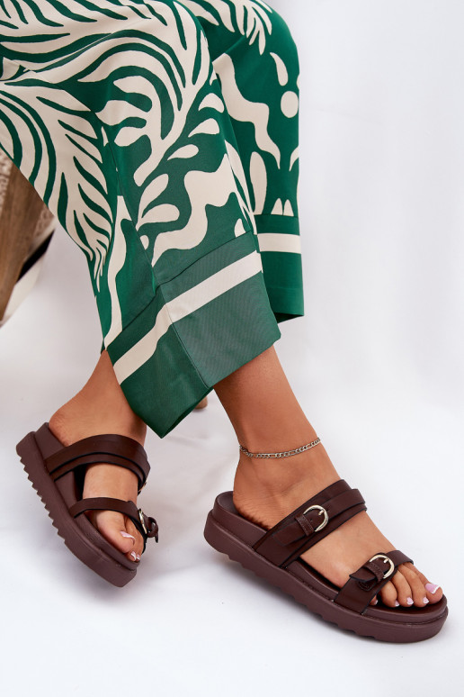 Damespantoffels met platform Ze gouden kleurmi met gespenmi bruine kleur INernone