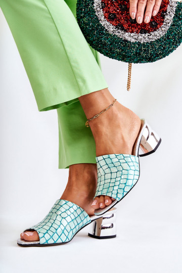 Leren pantoffels Dames Krokodil patroon met hakken licht groen Perry 2