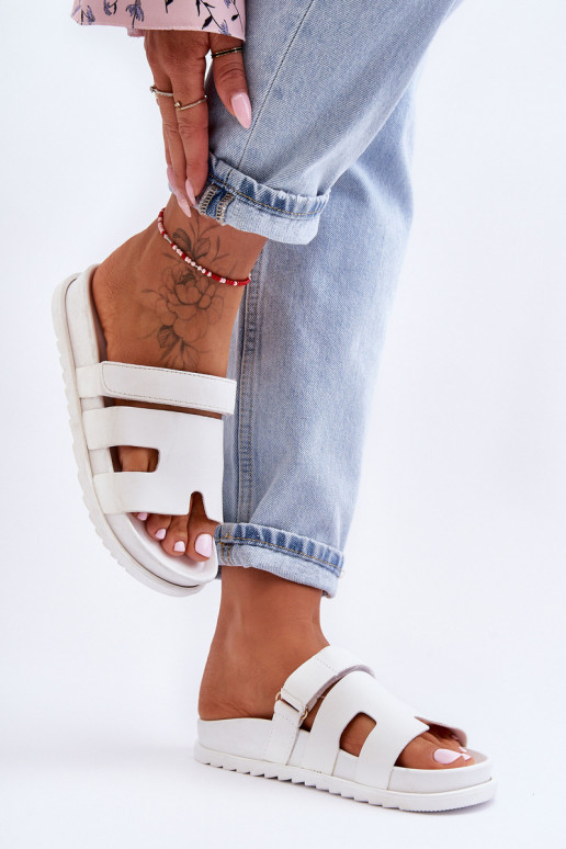 Het klassieke model Damespantoffels Initte kleur Molie