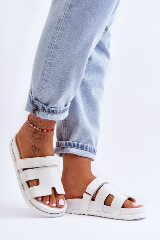 Het klassieke model Damespantoffels Initte kleur Molie