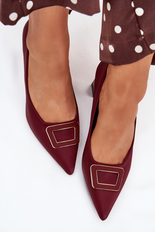 Schoenen met hakken versieren met gespen bordeaux Seriva