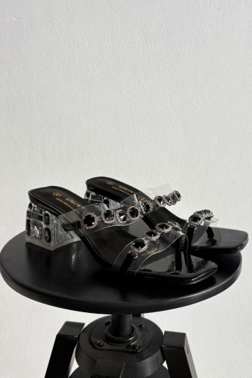 Dames slippers met glinsterende steentjes D&A MR1037-02 zwart