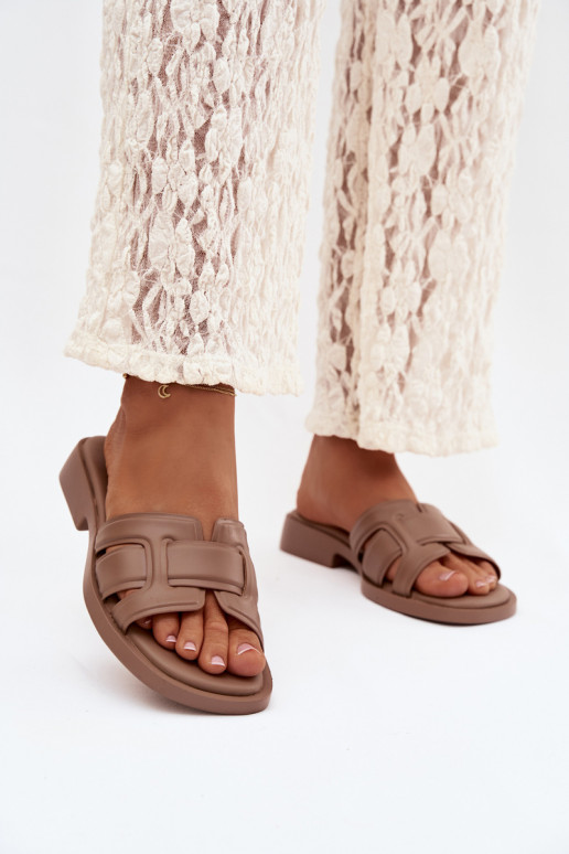 Damespantoffels met brede hakken beige Lorania