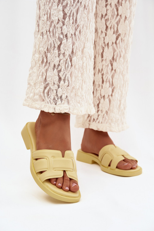 Damespantoffels met brede hakken geel Lorania