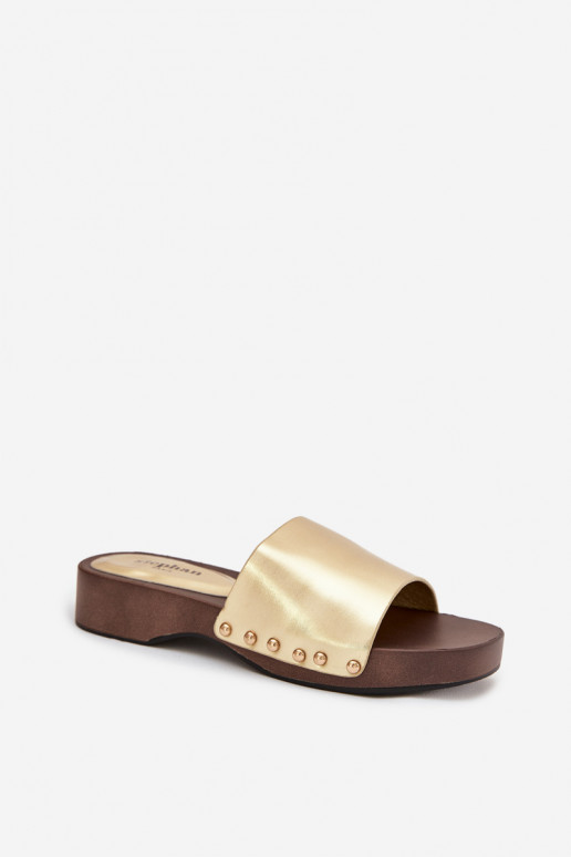 Damespantoffels met klinknagels gouden kleur Terissa