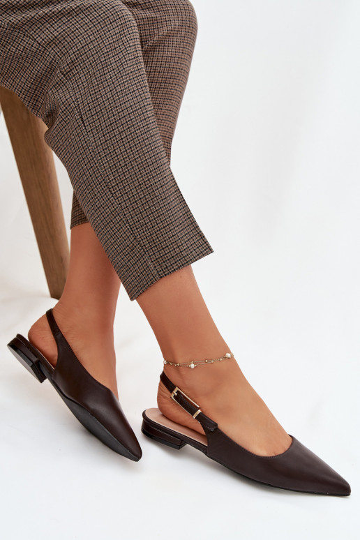 Ballerinas met gouden gespen CzekoladoIne Iverelle