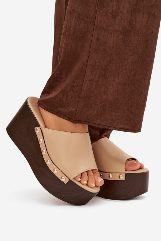 Damespantoffels Op de INig met klinknagels beige Het heeftreline