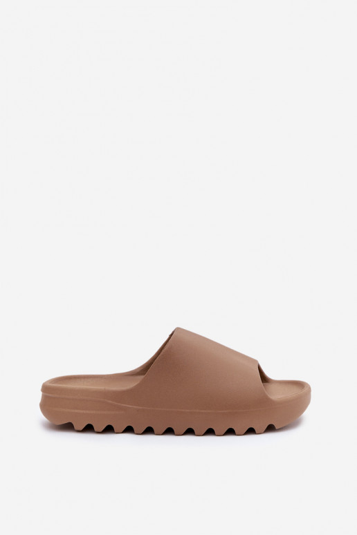 Bruine dames slippers Olyria met plateau