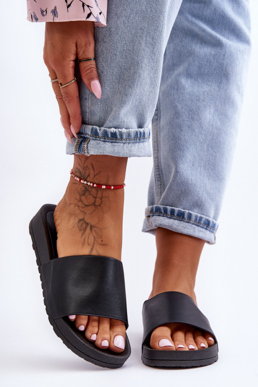 Het klassieke model Dames Slippers zInart Rolien