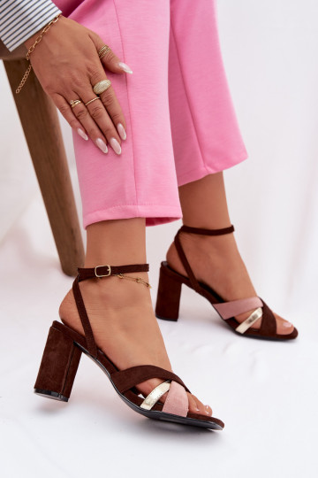 Dames hoge hak sandalen met bandjes van kunstsuède, chocolade kleur Karilora