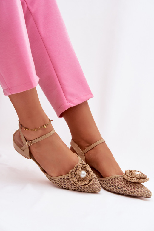 Dames sandalen Op Klok Met sierlijk Detalem beige Vionessa