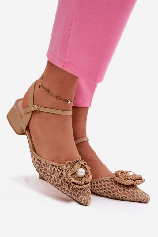 Dames sandalen Op Klok Met sierlijk Detalem beige Vionessa