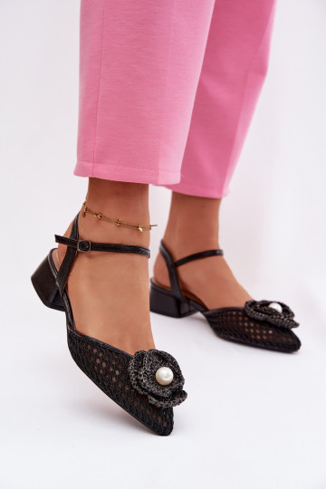 Dames sandalen met hak en versieringen, zwarte kleur Vionessa 2