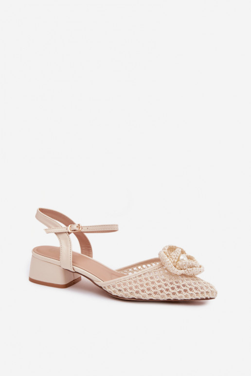 Dames sandalen Op Klok Met sierlijk Detalem ivoor Vionessa