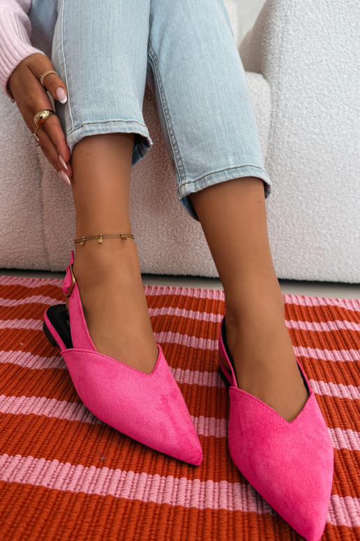 Ballerinas met gouden gespen van eco-suèdeoIne roze Palerra