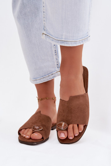 Dames lage slippers met luxe details van kunstsuède, bruine kleur, Selavine 2