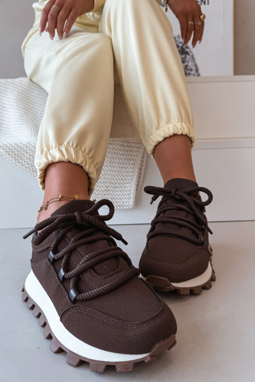 Sportieve schoenen met platform in chocolade kleur Riadella