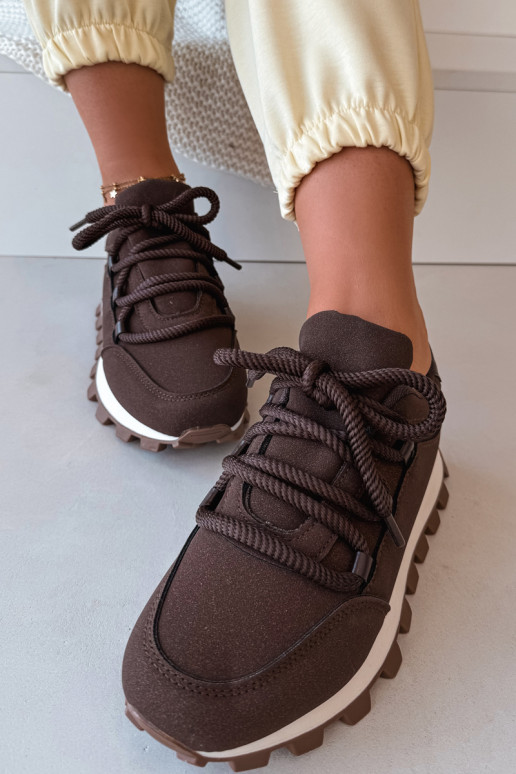 Sportieve schoenen met platform in chocolade kleur Riadella
