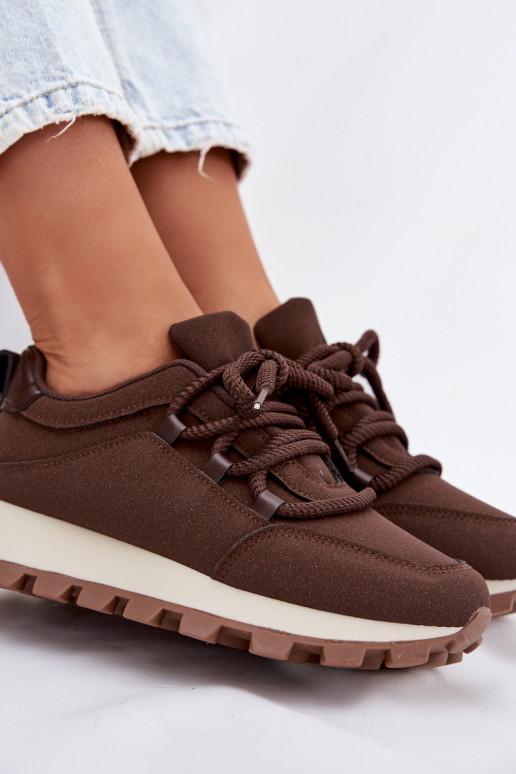 Sportieve schoenen met platform in chocolade kleur Riadella