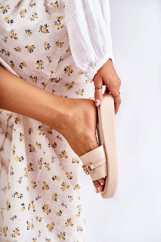 Modieuze pantoffels met kettingen beige Megosa