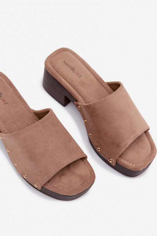 Damespantoffels Op Klok Ze gouden kleurmi Studs beige Davessa