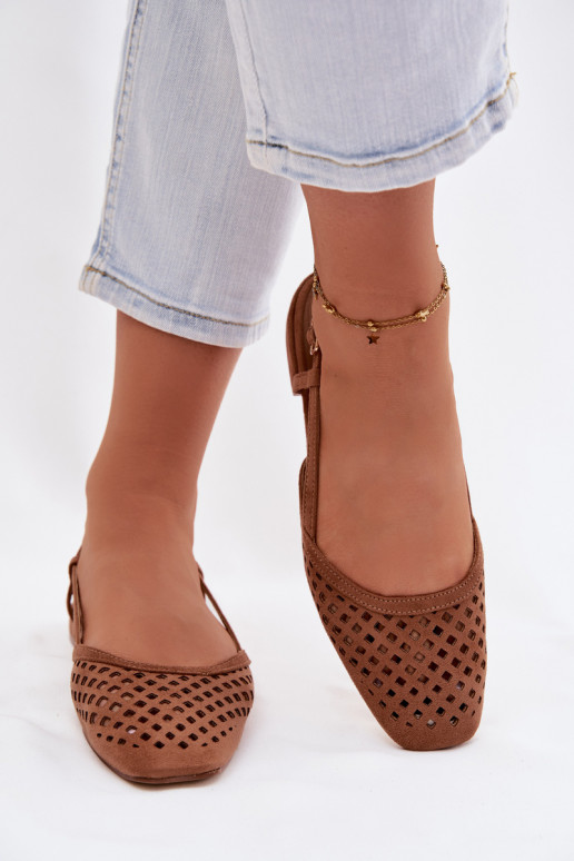 OpengeInerkte ballerinasvan eco-suèdeu bruine kleur Farivelle