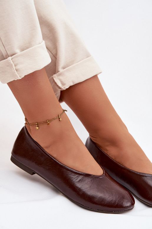Gelakte ballerinas van ecoleer CzekoladoIne Selanora