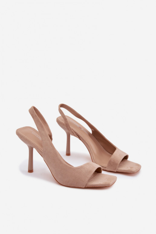 Dames sandalen met dunne hakkenvan eco-suèdeu beige Calvoria