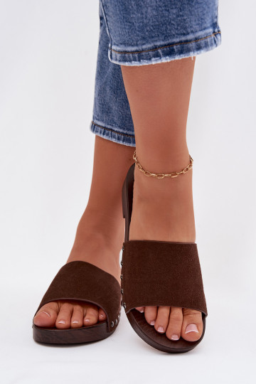 Damespantoffels met klinknagels met brede hakken CzekoladoIne Amelvessa 2