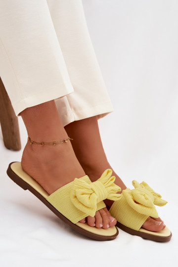 Dames slippers met brede hakken en strikken in geel Amivelle 2