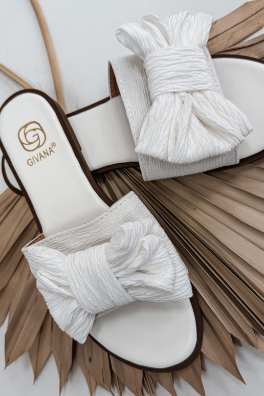 Damespantoffels met brede hakken en strikken, witte kleur Amivelle