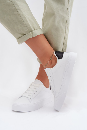 Sportieve laarzen voor vrouwen van kunstleer Big Star TT274928 HI-POLY SYSTEM in witte kleur