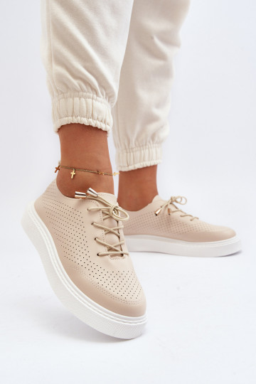 Casual schoenen Unassemia met ajour elementen in zandkleur