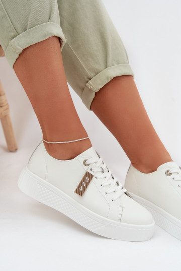 Witte damesschoenen van echt leer D&A GR61-5591
