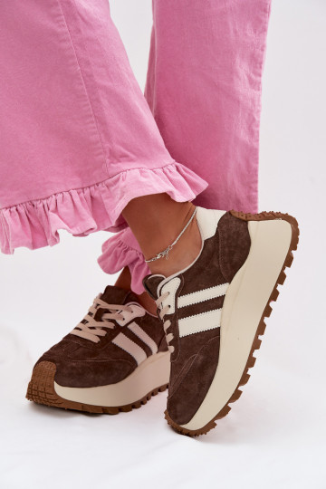 Zijde sneakers met platform D&A GR61-5986 in chocolade kleur 2